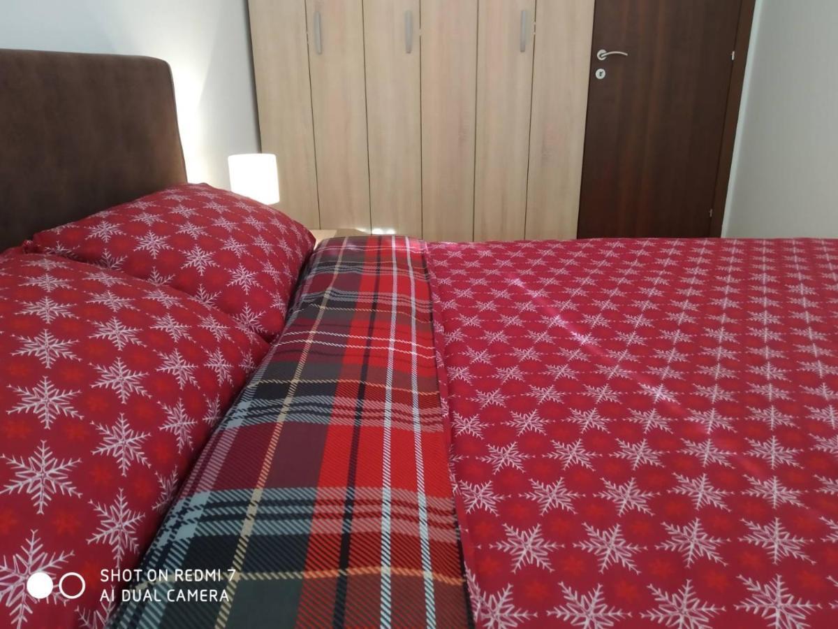 Renta Apartman Подгорица Экстерьер фото
