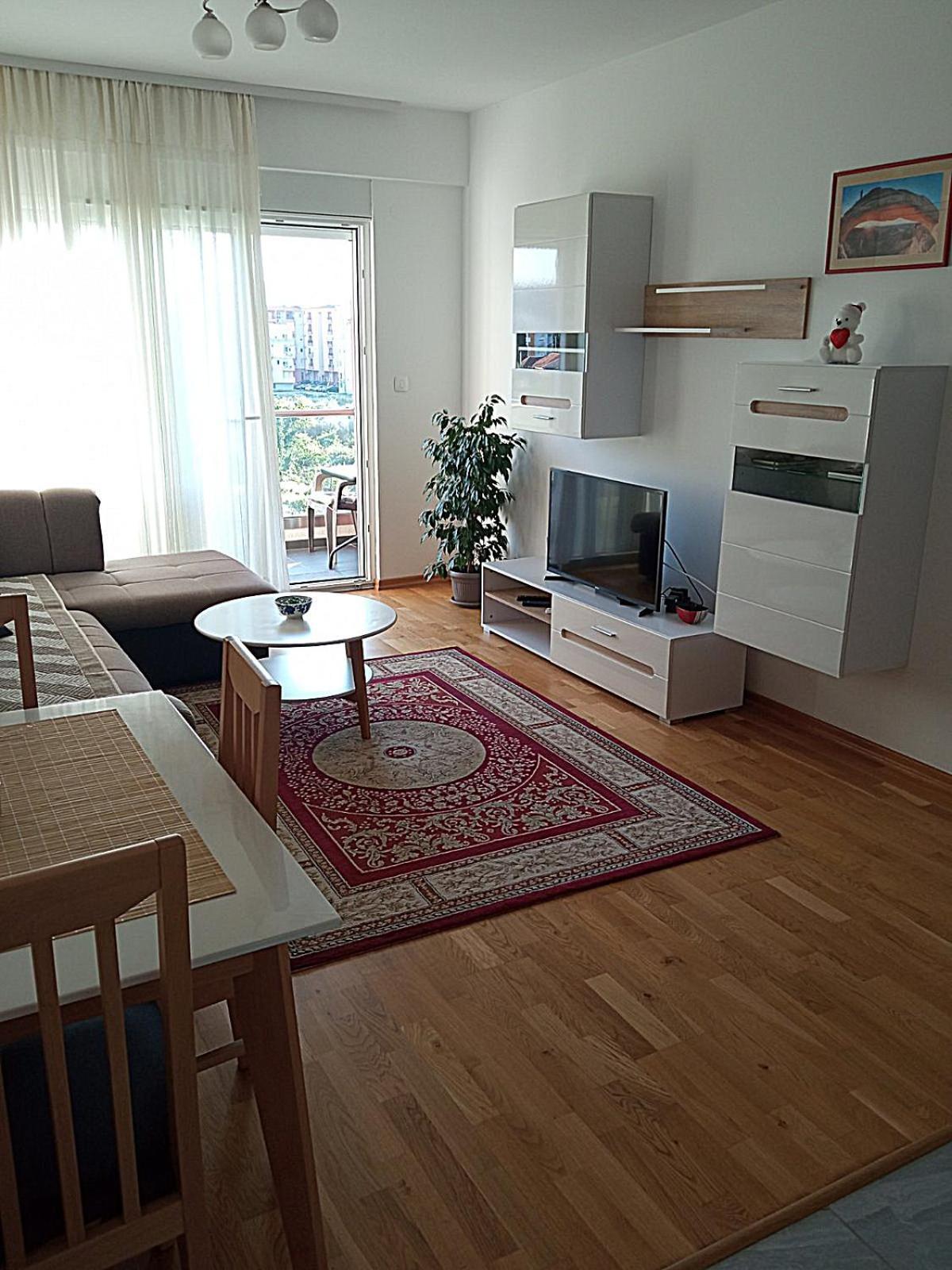 Renta Apartman Подгорица Экстерьер фото